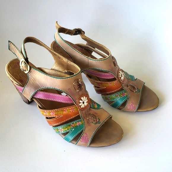 L'Artiste Lilac Heels Size 37, 6 1/2-7 - Picture 1 of 5